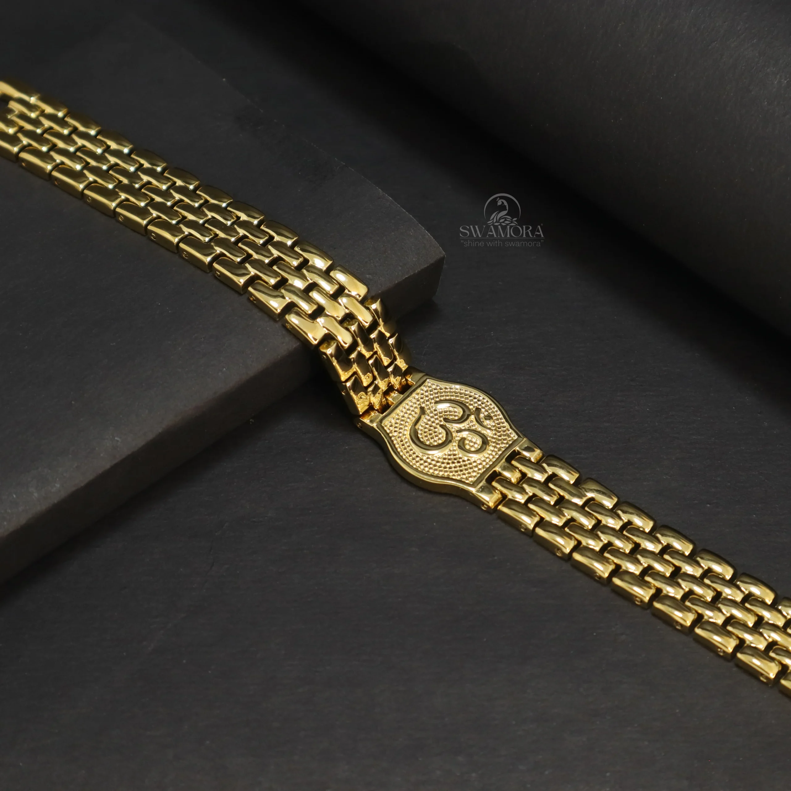 Premium Gold Plated Classic Bracelet with Om Pendant